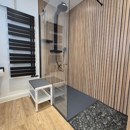 Tolle 125M² Erdgeschosswohnung Im Einzelhaus Kaltenkirchen Esterno foto
