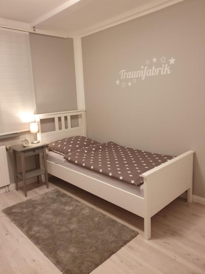 Tolle 125M² Erdgeschosswohnung Im Einzelhaus Kaltenkirchen Esterno foto