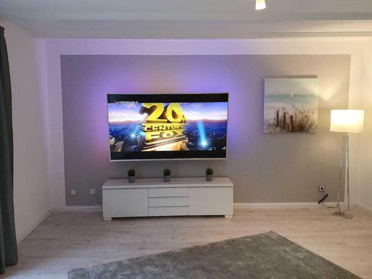 Tolle 125M² Erdgeschosswohnung Im Einzelhaus Kaltenkirchen Esterno foto