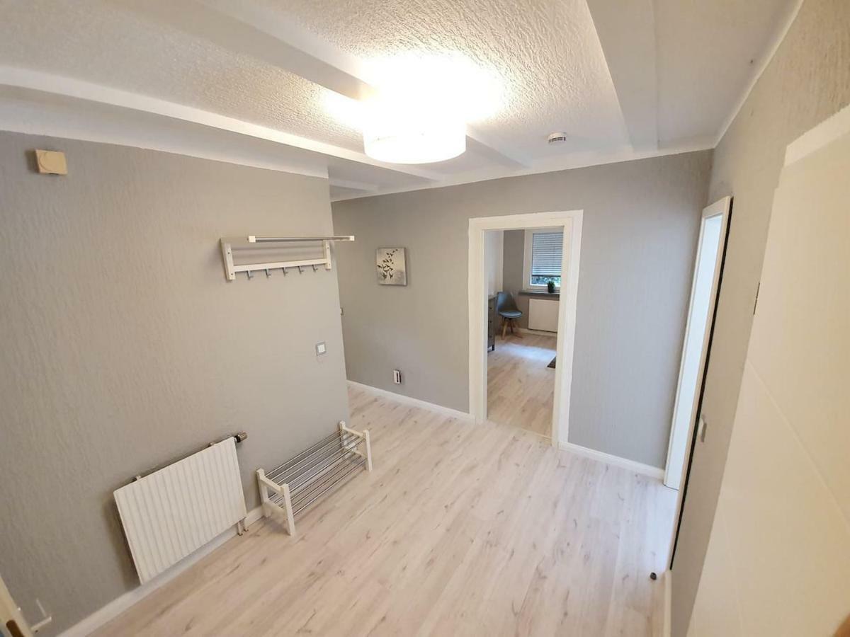Tolle 125M² Erdgeschosswohnung Im Einzelhaus Kaltenkirchen Esterno foto